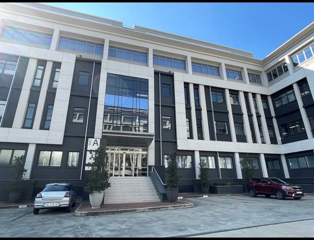 294M² OFFICE TO LET IN SANDTON CENTRAL